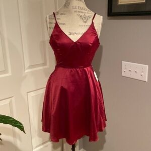 B Darlin Satin Cranberry Dress size 3/4